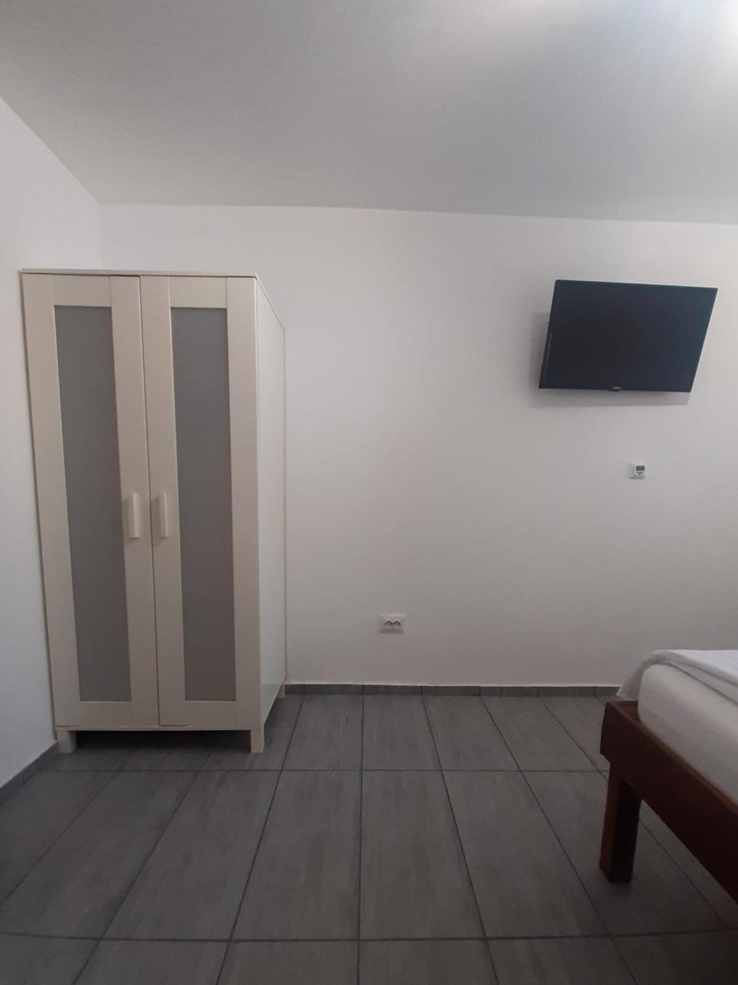Vila Dionysos Brasov Ghimbav エクステリア 写真